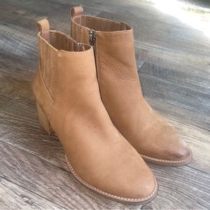 Blondo Reese Waterproof Ankle Boot